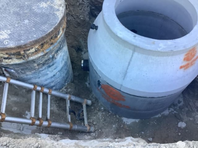Lift station and manhole
